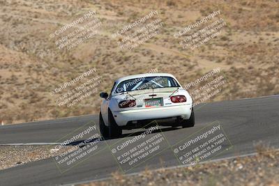 media/Oct-01-2022-Team Topak Racing (Sat) [[f860fb51be]]/2-Inter Low 2/session 1 turn 3/